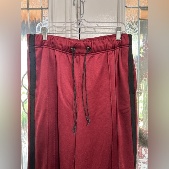 Free People Movement Fineline Pants in Sour Cherry size Large - NWT - Picture 7 of 13